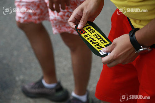 Яараад яахав дээ: Хүүхэд автомашины цонхоор шидэгдэж амь насаа алдсаар байна